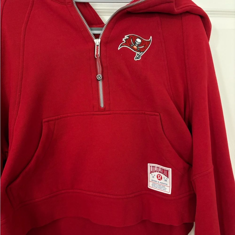lululemon athletica Red Pullover